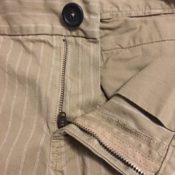 Y2K Banana Republic Wide-Legged Pinstripe Pants - Picture 4 of 7